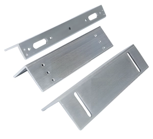 Zaczep do futryny zamka wpuszczanego%2C elektromagnetycznego z wysuwanym ryglem%2C katowy SecureEntry SC10